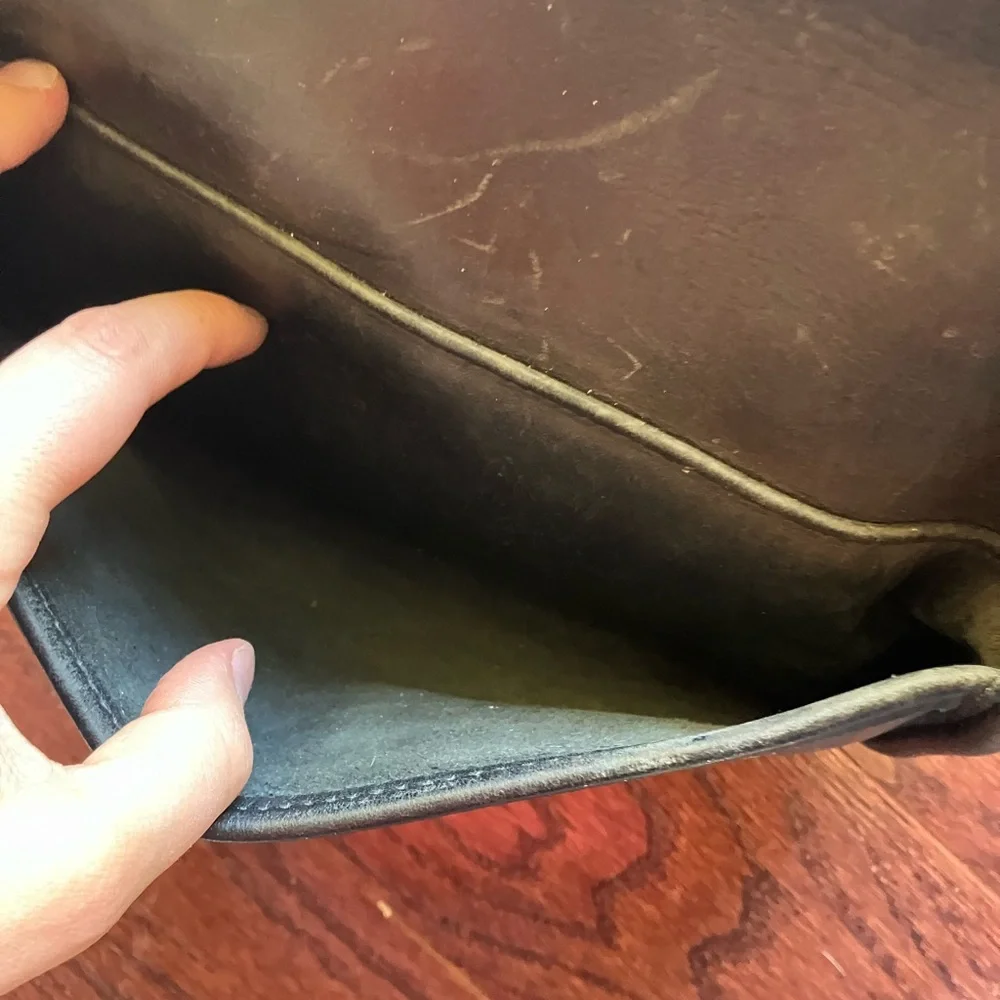 Vintage Coach Black Leather Shoulder Bag